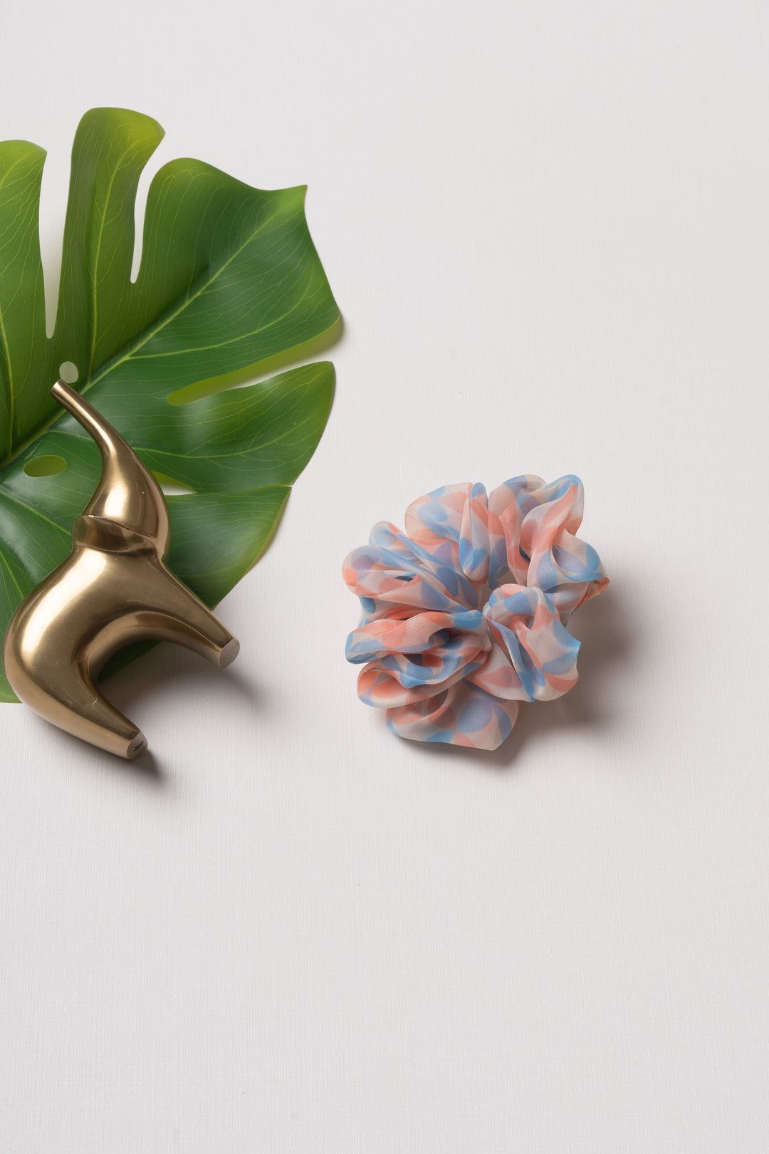 The Nesavu Scrunchies / Rubber Band Azure Tones Scrunchie - Delicate Elegance for Every Hairstyle Nesavu Blue JHS18B Delicate Azure Hued Scrunchie | Perfect Blend of Elegance and Charm | The Nesavu