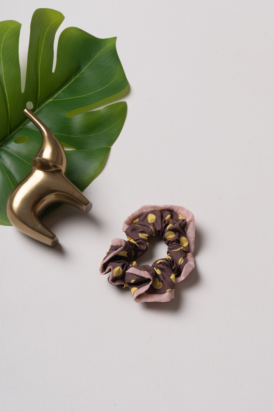 The Nesavu Scrunchies / Rubber Band Boho Chic Mauve & Mustard Scrunchie: A Stylish Hair Accessory for Girls Nesavu Brown JHS16A Bohemian Mauve Scrunchie with Mustard Accents | Trendy Hair Bands for Women | The Nesavu
