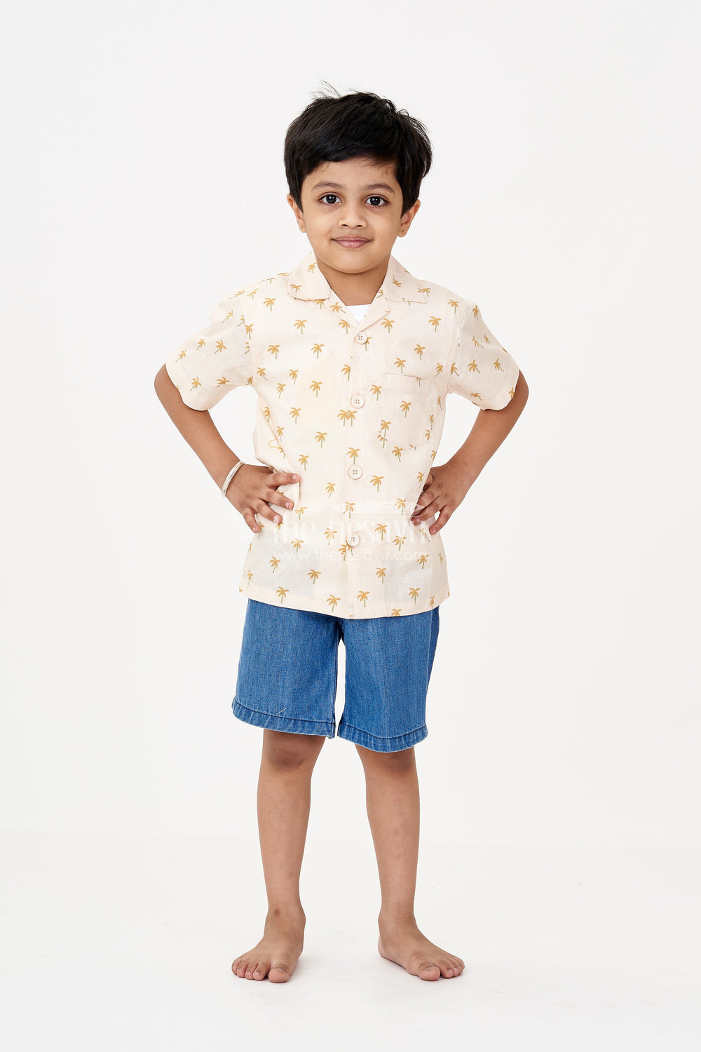 The Nesavu Boys Casual Set Boys Casual Pants and Jacket Set in Beige Cotton with Palm Tree Print and Denim Shorts Nesavu 20 (3Y) / Yellow BCS218A-20 Nesavu Boys Beige Casual Pants Jacket Set Printed Shirt Tee Denim Shorts
