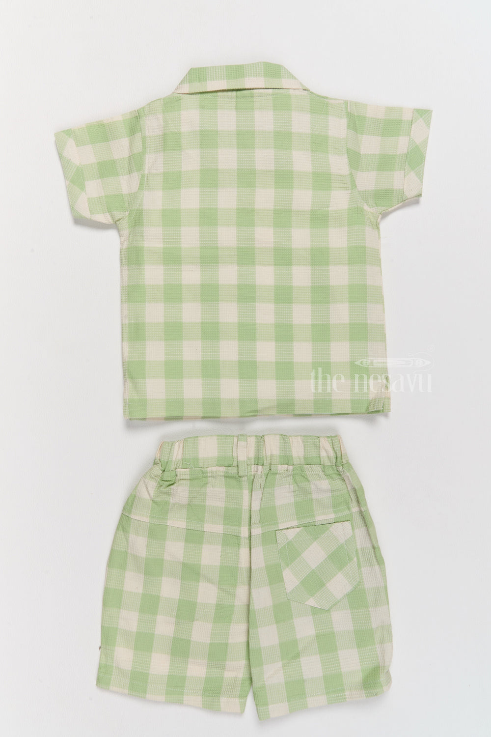 The Nesavu Boys Casual Set Boys Party Wear Dress with Green Checked Shirt, Matching Shorts, and Printed T-Shirt Nesavu Nesavu Boys Party Wear Dress Green Checked Shirt Shorts Printed T-Shirt