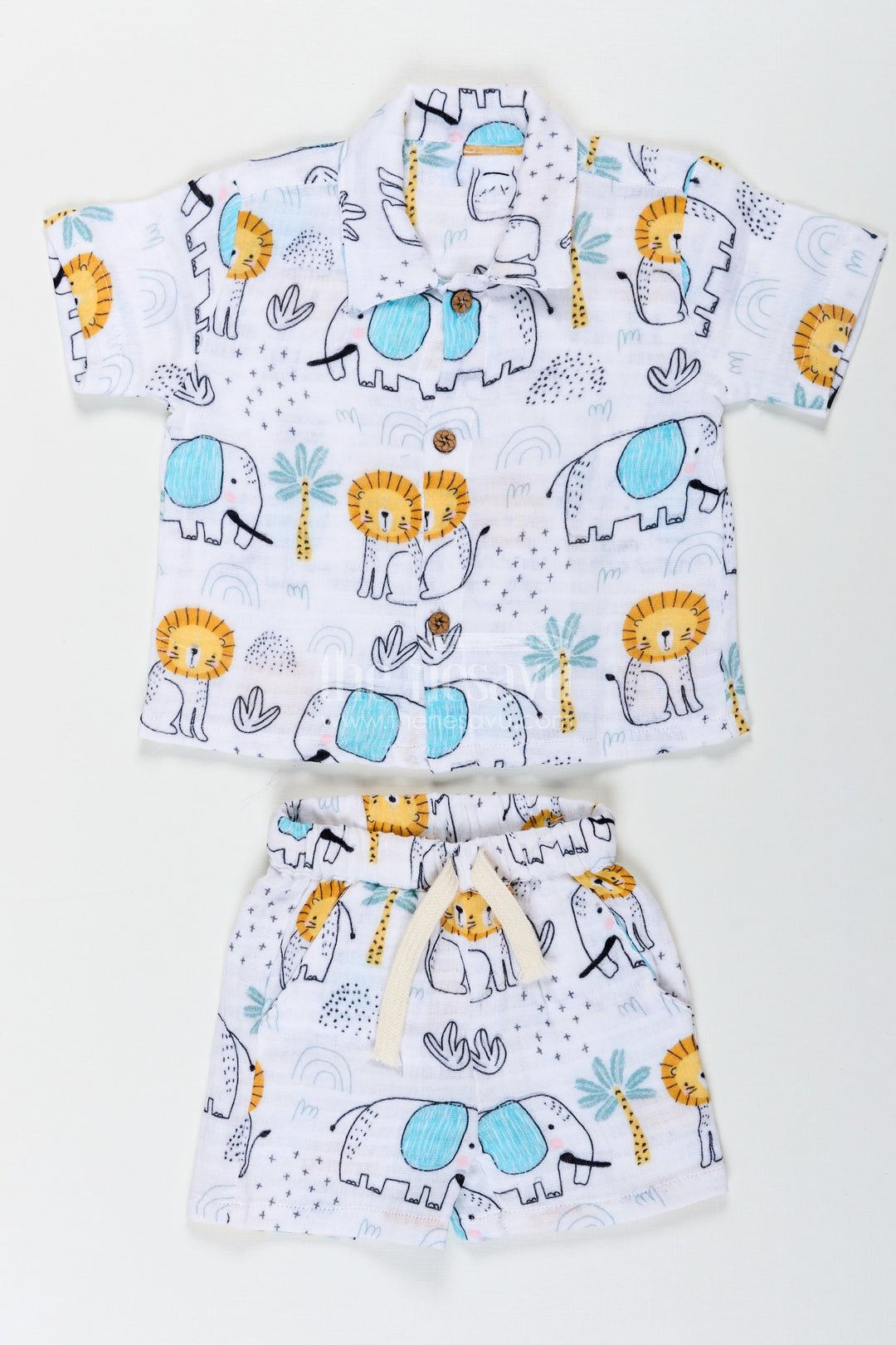 The Nesavu Boys Casual Set Boys Printed Casual Half Shirt Set with Elephant Safari Theme and Soft Muslin Fabric for Fun Daywear Nesavu 14 (6M) / White BCS240A-14 Nesavu Boys Printed Casual Half Shirt and Shorts Set with Safari Elephant Design in Soft Muslin Fabric