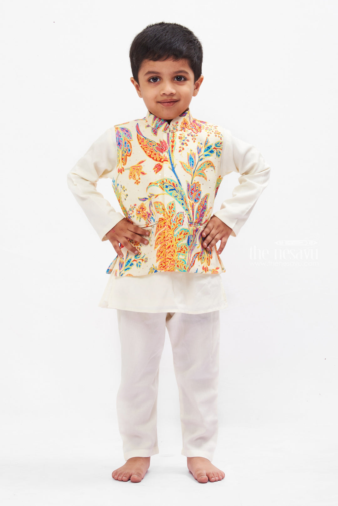 The Nesavu Boys Jacket Sets Boys Traditional Kurta Pajama with Vibrant Overcoat Set for Weddings and Festivities Nesavu Chic Boys Kurta Pajama with Jacket Set | Festive Wedding Attire for Young Gentlemen | The Nesavu