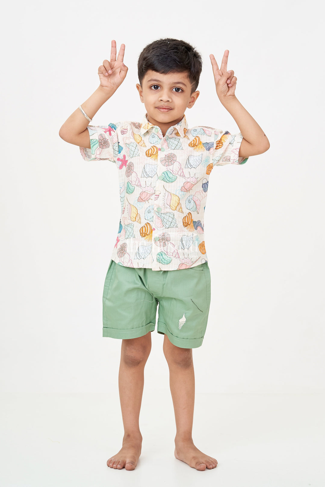 The Nesavu Boys Casual Set Boys Western Dress Casual Cotton Set with Seashell Printed Shirt and Olive Green Shorts Nesavu 14 (6M) / Cream BCS249A-14 Nesavu Boys Western Dress Casual Set Seashell Print Shirt Olive Green Cotton Shorts