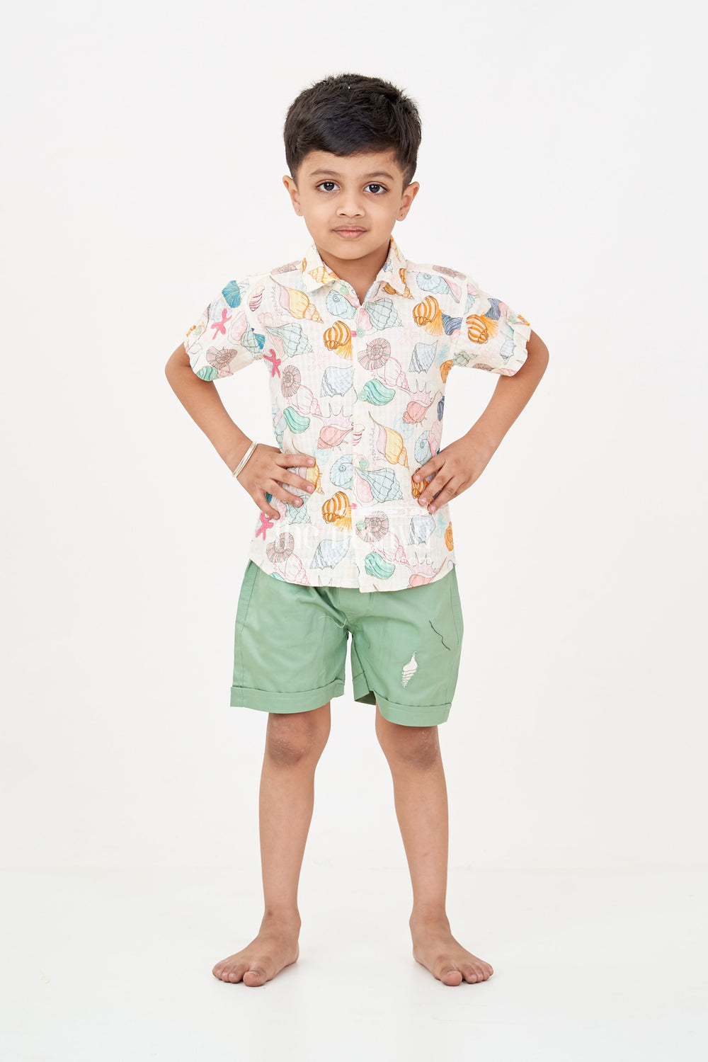 The Nesavu Boys Casual Set Boys Western Dress Casual Cotton Set with Seashell Printed Shirt and Olive Green Shorts Nesavu Nesavu Boys Western Dress Casual Set Seashell Print Shirt Olive Green Cotton Shorts