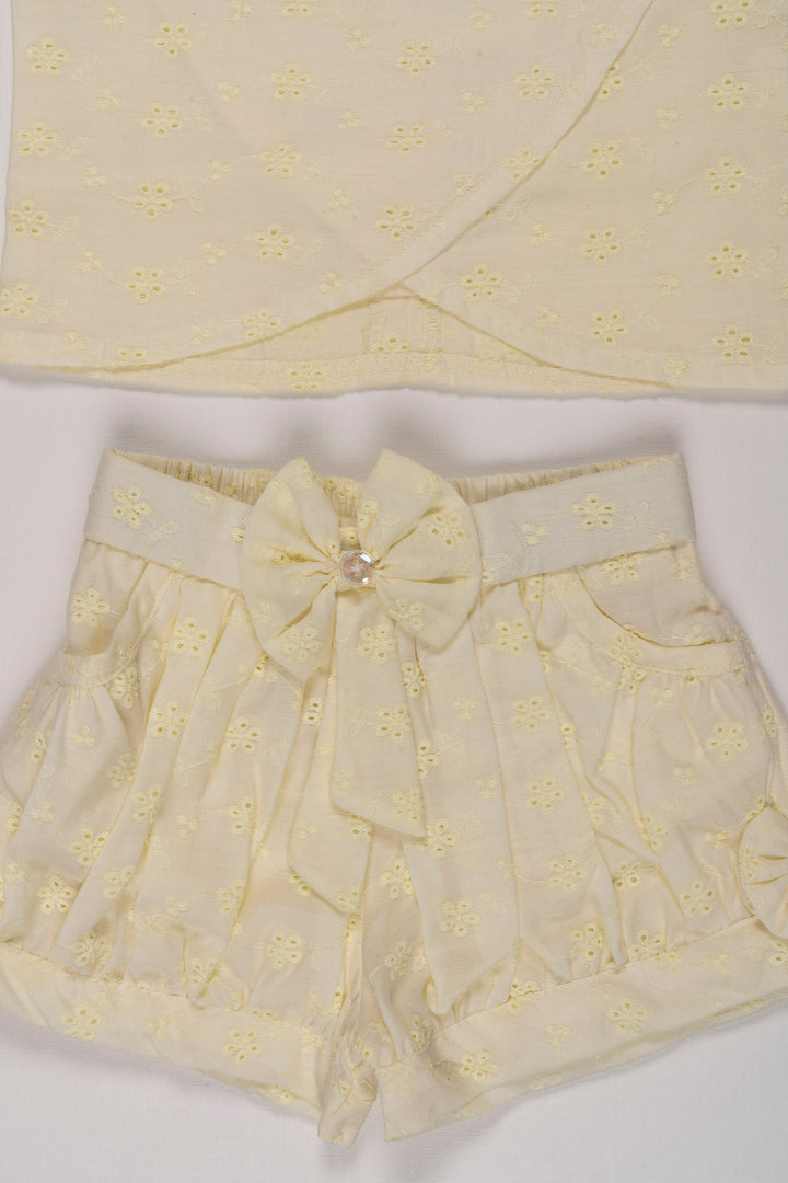 The Nesavu Baby Casual Sets Charming Yellow Floral Top and Shorts Set for Girls Nesavu Girls Floral Top Shorts Set | Playful Yellow Outfit | Kids Summer Fashion | The Nesavu