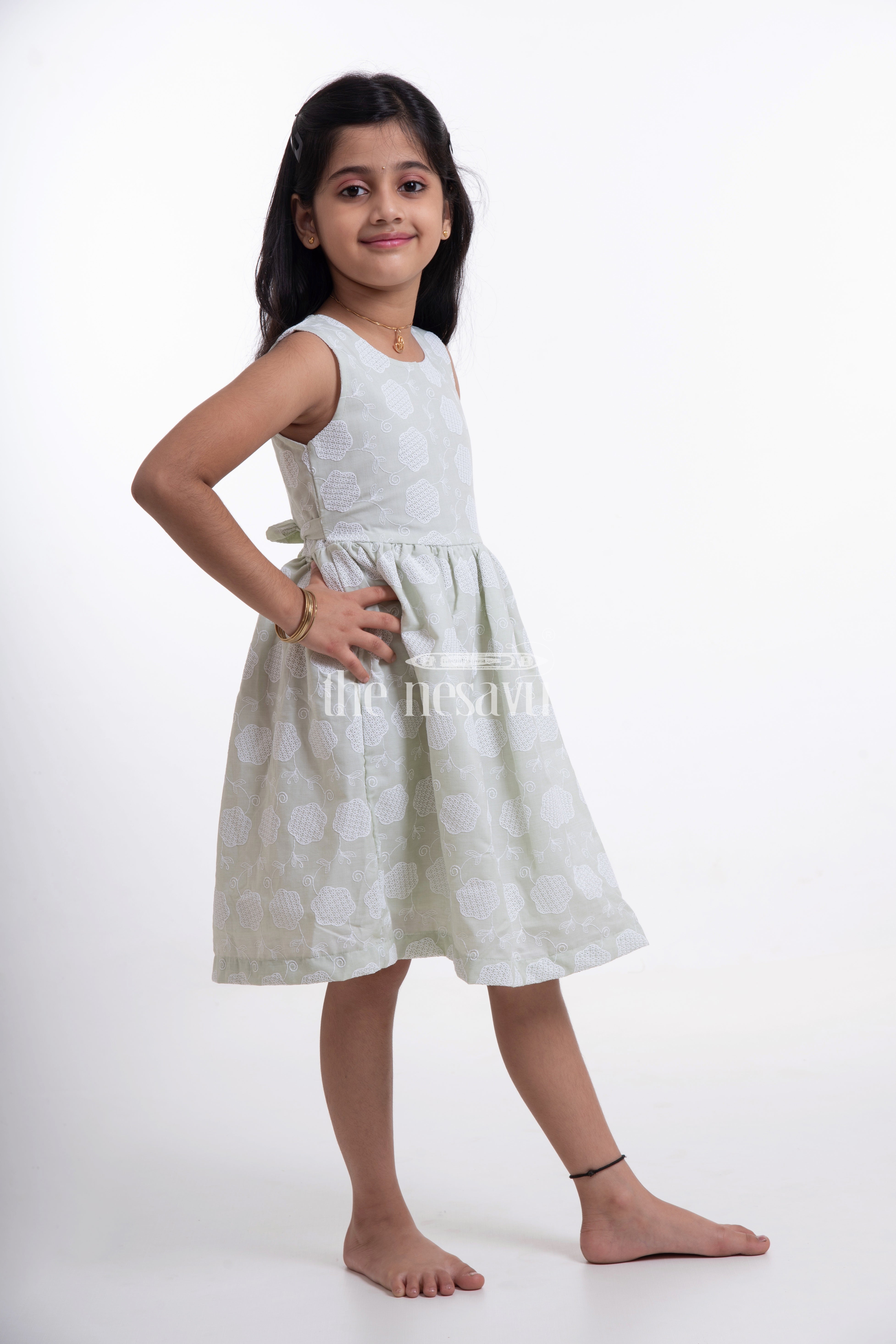 Ladies cotton frock sales