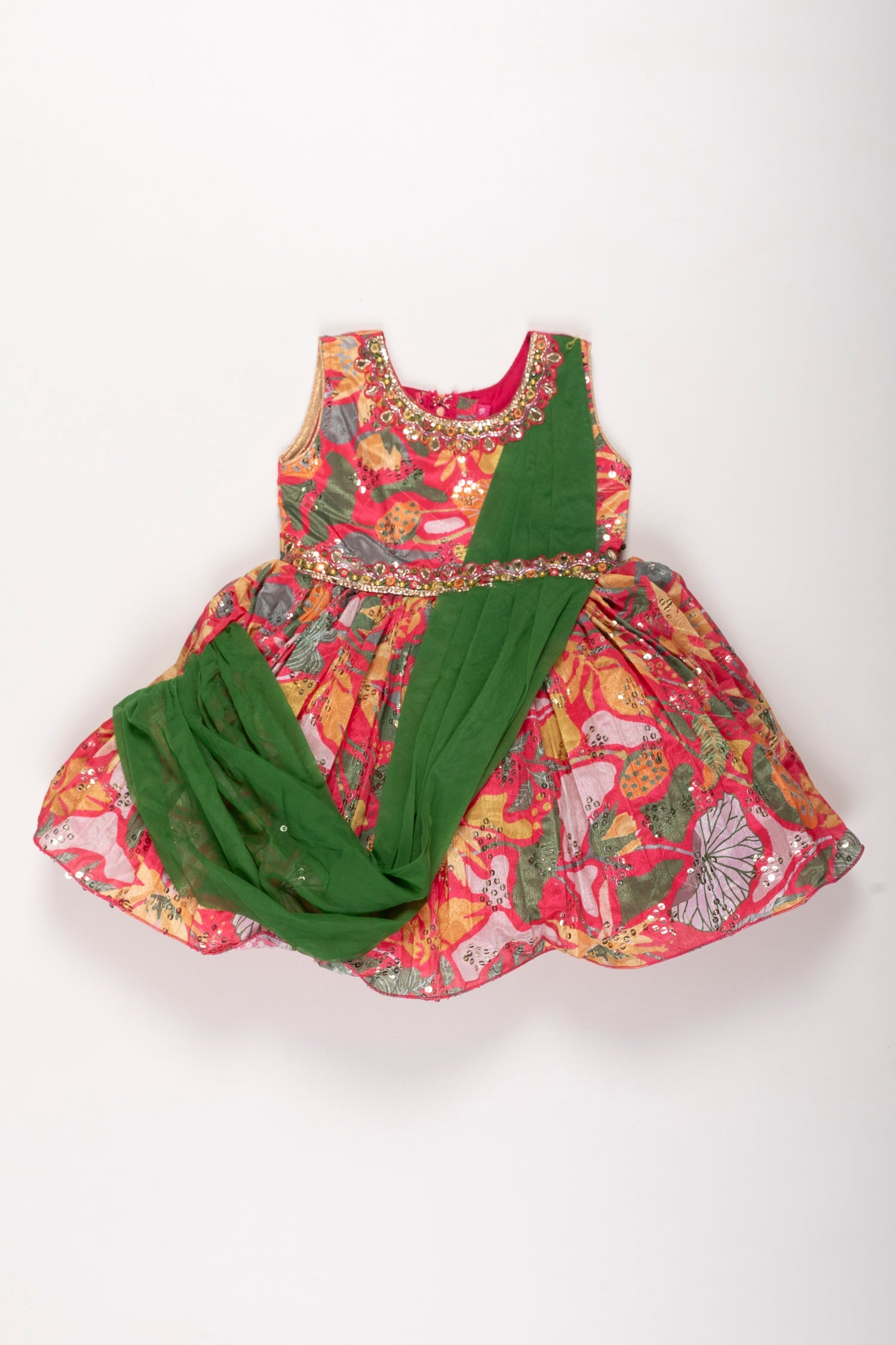 Red Silk Party Frock For Girls Luxurious Elegant Children s Wear red-silk-party-frock-for-girls-luxurious-elegant-children-s-wear