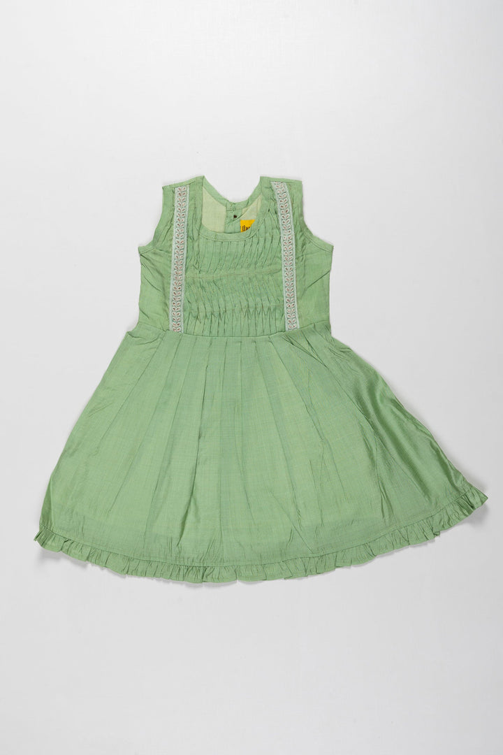 The Nesavu Girls Cotton Frock Girls Enchanted Garden Cotton Frock - Lush Green with Delicate Lace Nesavu 16 (1Y) / Green / Cotton GFC1267A-16 Lace Trimmed Green Cotton Dress for Girls | Summer Wardrobe Essential | The Nesavu