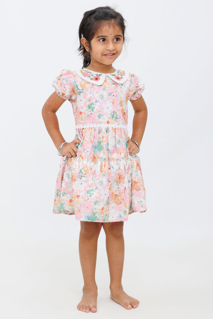 The Nesavu Girls Cotton Frock Girls Pink Floral Peter Pan Collar Dress with Puff Sleeves and Lace Bandparty Short Frock Nesavu Nesavu Girls Pink Floral Frock Peter Pan Collar Puff Sleeves - Short Party Dress