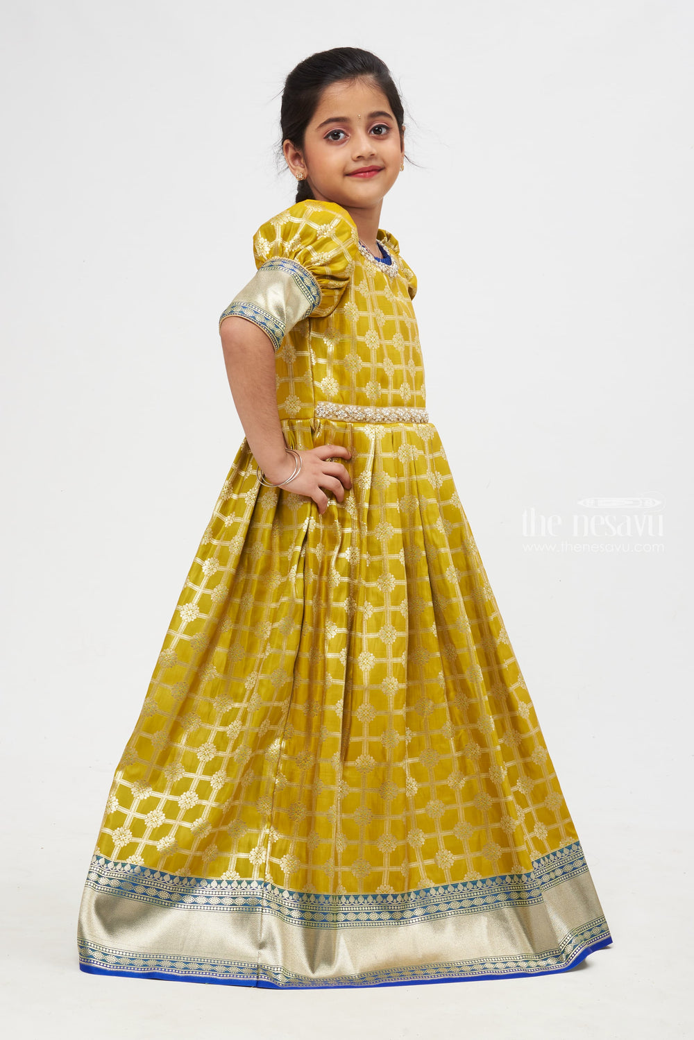 The Nesavu Silk Gown Green Glamour: Zari Checkered & Knife Pleated Jacquard Silk Gown for Girls Nesavu Fashionable Anarkali Dress Collection | Festive Diwali Anarkali Outfits | The Nesavu