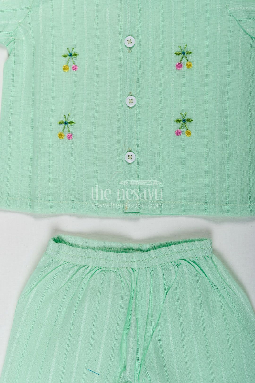 Casual Dress Cute Baby Set in Light Green Cotton with Embroidered Motifs and Coordinated Shorts