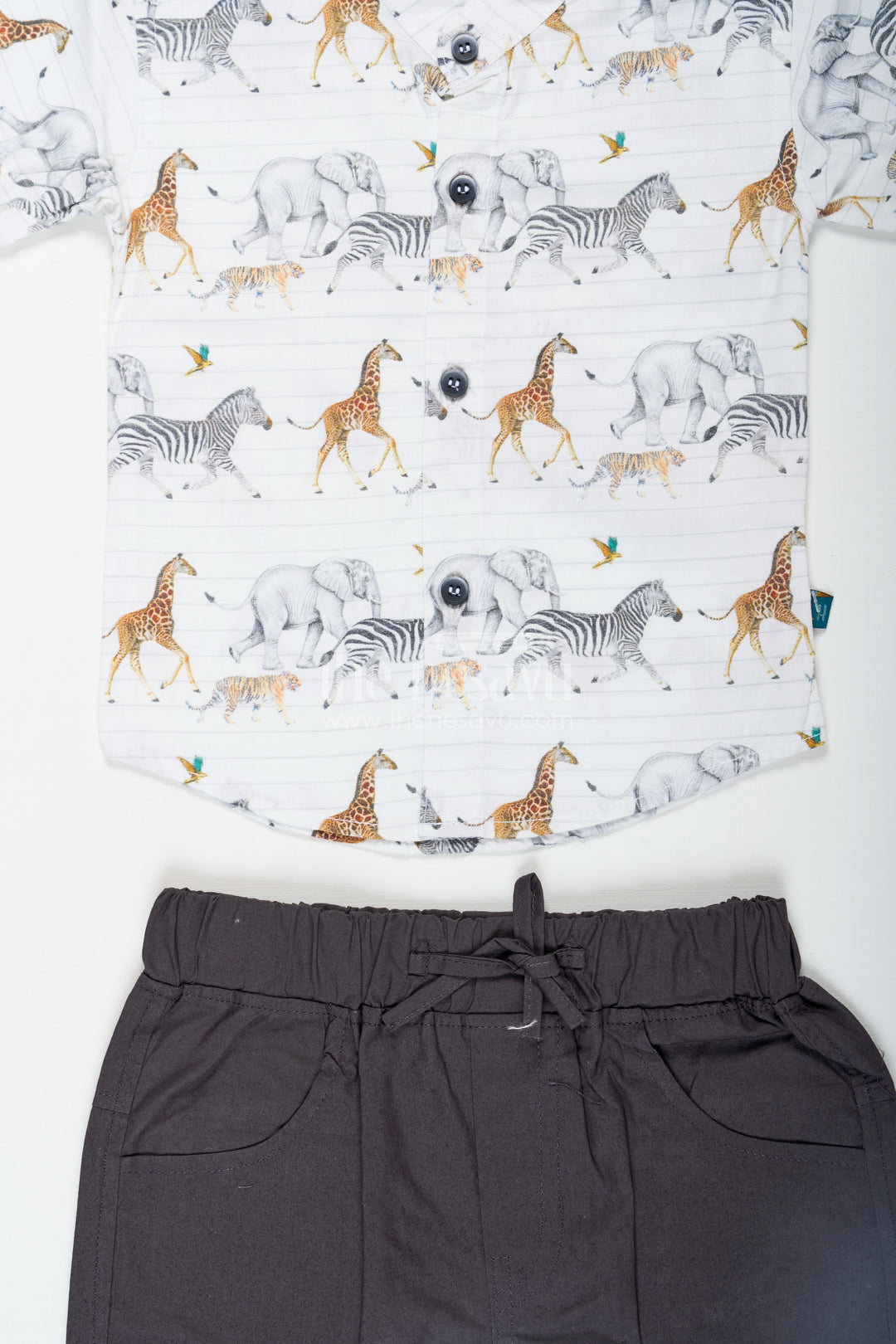 Boys Basic Casual Dresses Set with Animal Printed Shirt and Black Shorts for Everyday Adventures
