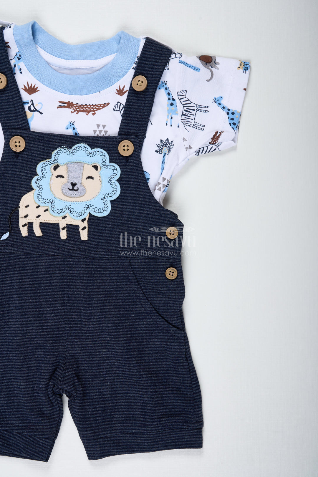 Boys Digital Printing T Shirts and Pant Set in Cotton Corduroy with Blue Overalls and Giraffe Patch for Creative Outfits
