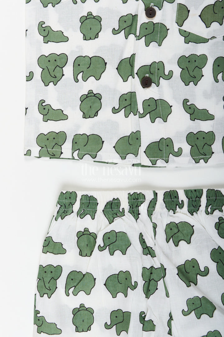 Boys cotton set with elephant print for everyday adventures