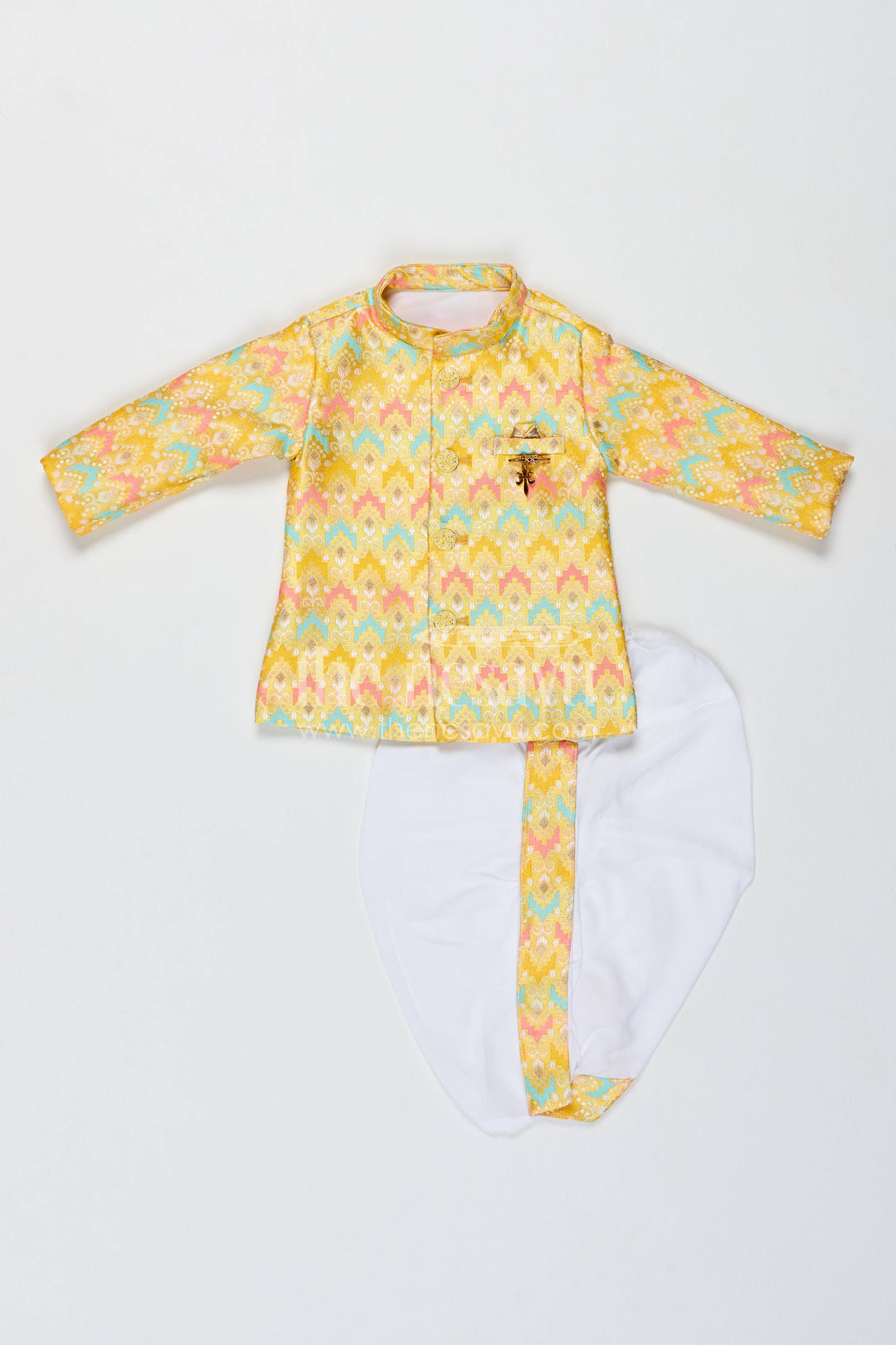 Pattu Pancha Set with Yellow Designer Detailing for Special Occasions