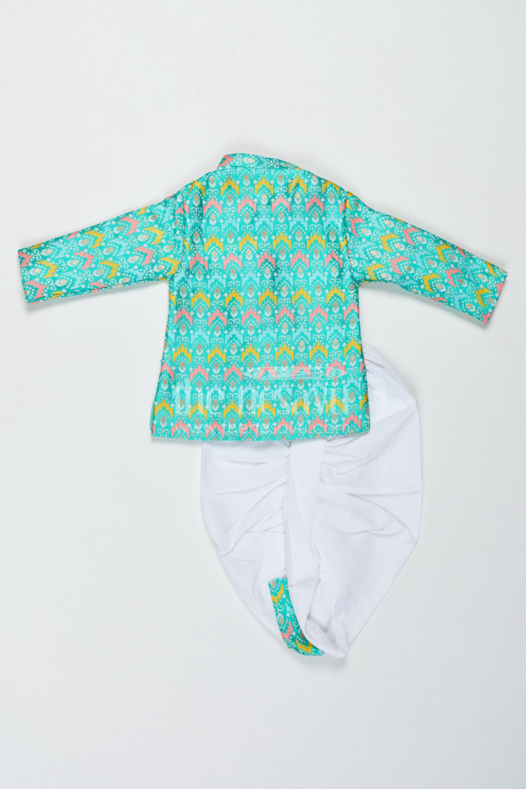 Pattu Pancha Set in Turquoise with Designer Detailing for Family Functions