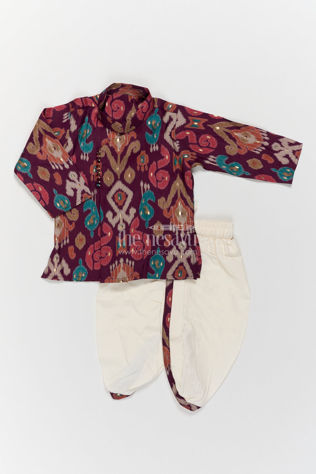 Pattu Pancha Set with Black Digital Print for Special Occasions