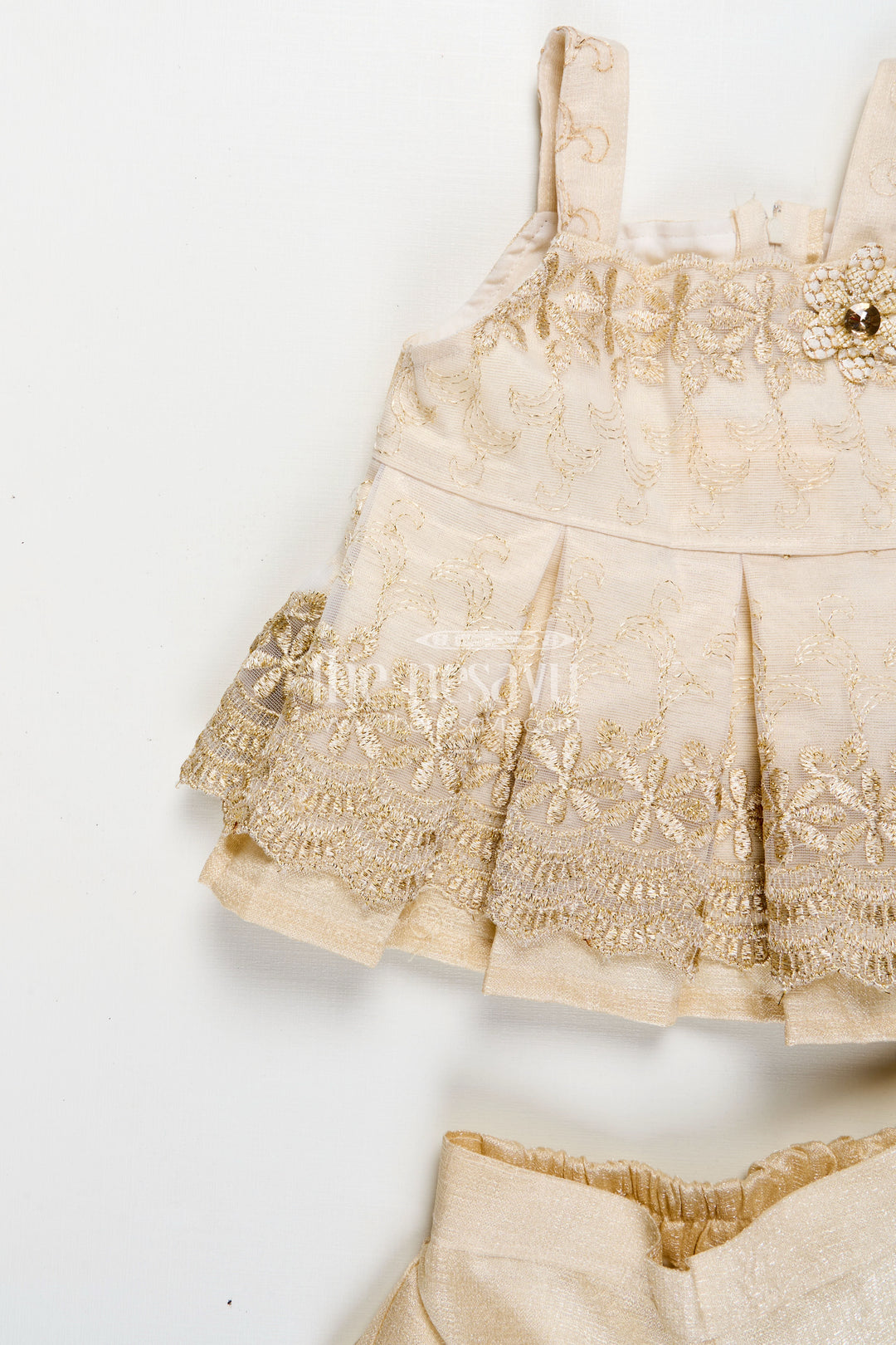 Newborn Dresses Beige Baby Casual Set with Embroidered Soft Net Yoke and Matching Shorts and Headband