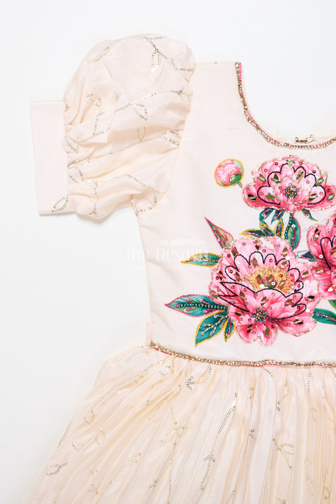 Party gown for girls with floral print and puff sleeves for birthdays and events