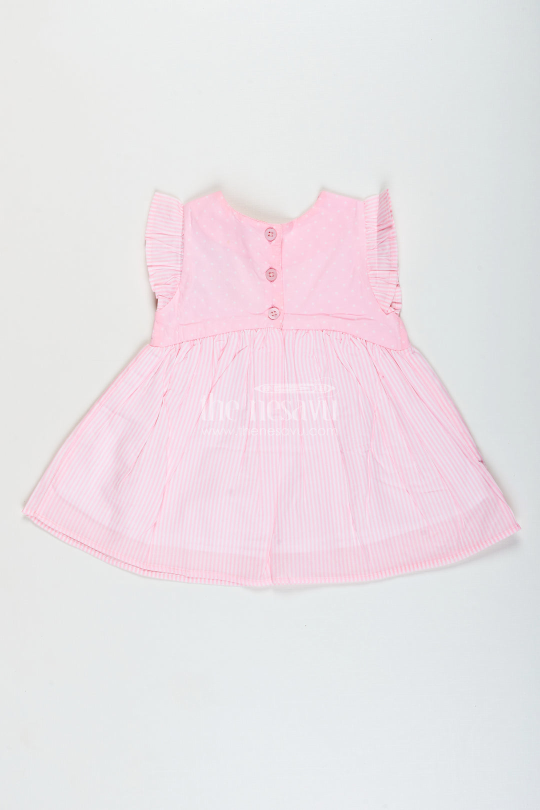 Cotton frock for baby girls with bow design for everyday twirls and outings