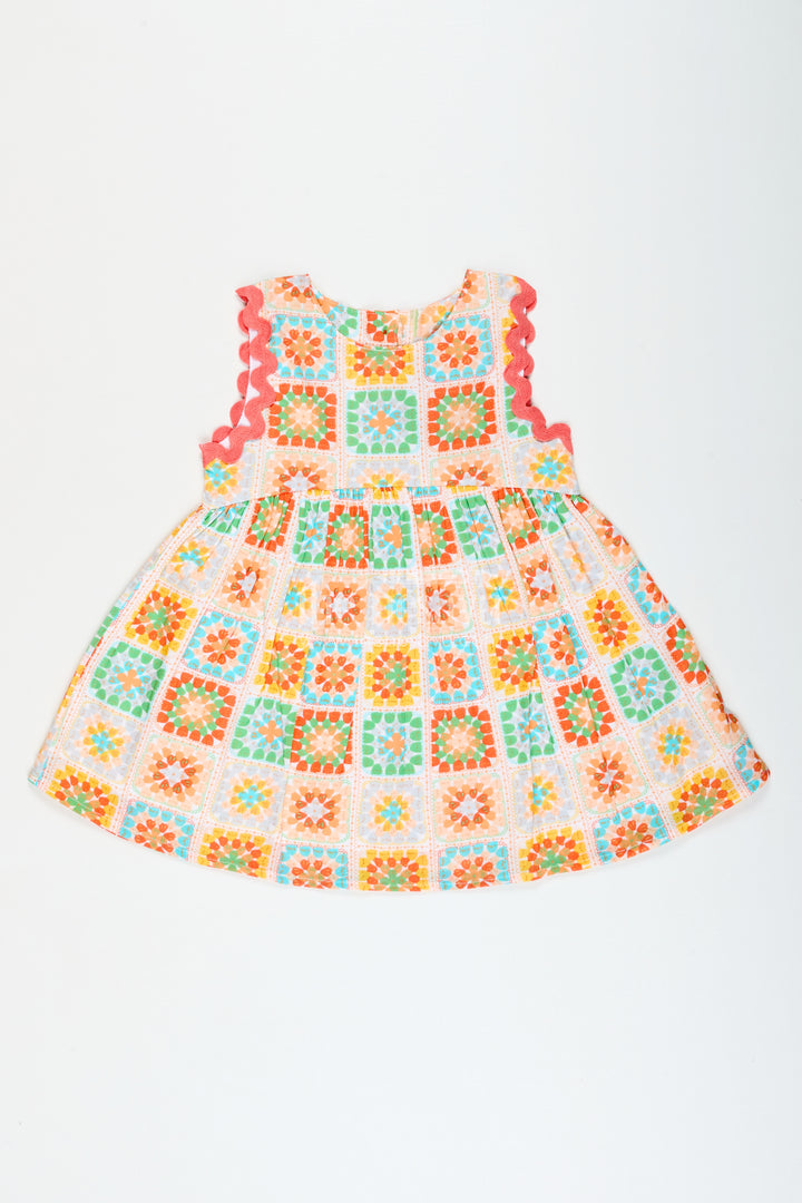 Baby girl cotton frock with prints for everyday twirls and comfort