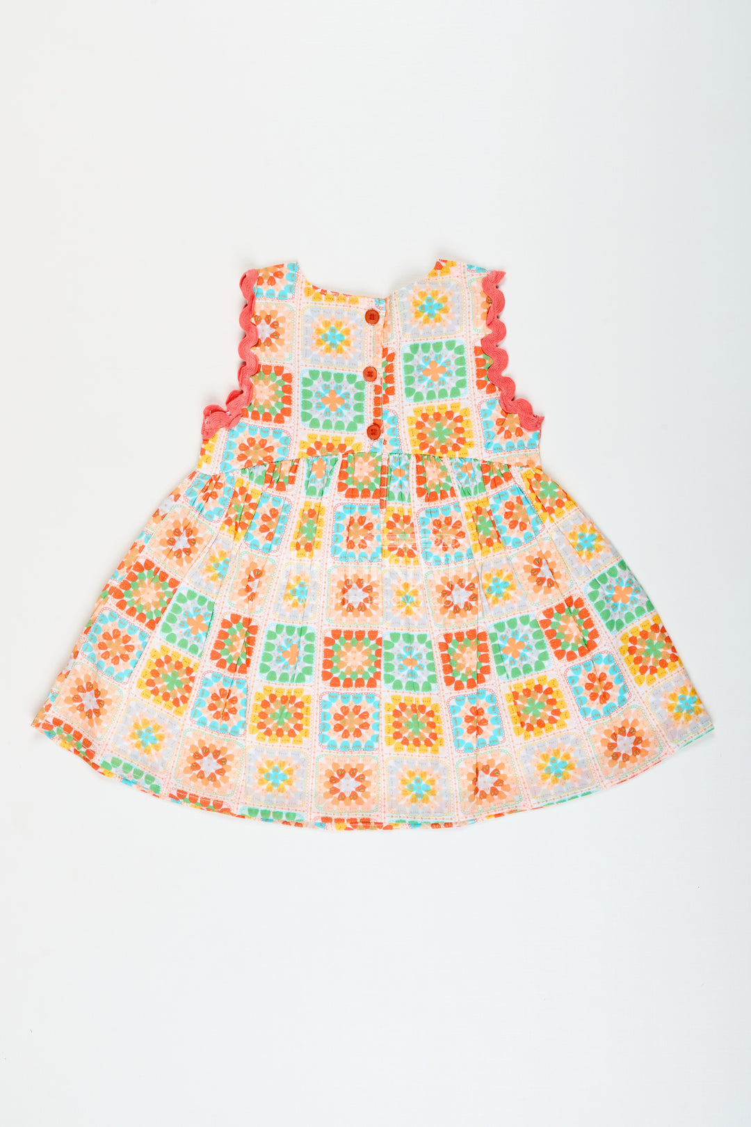 Baby girl cotton frock with prints for everyday twirls and comfort