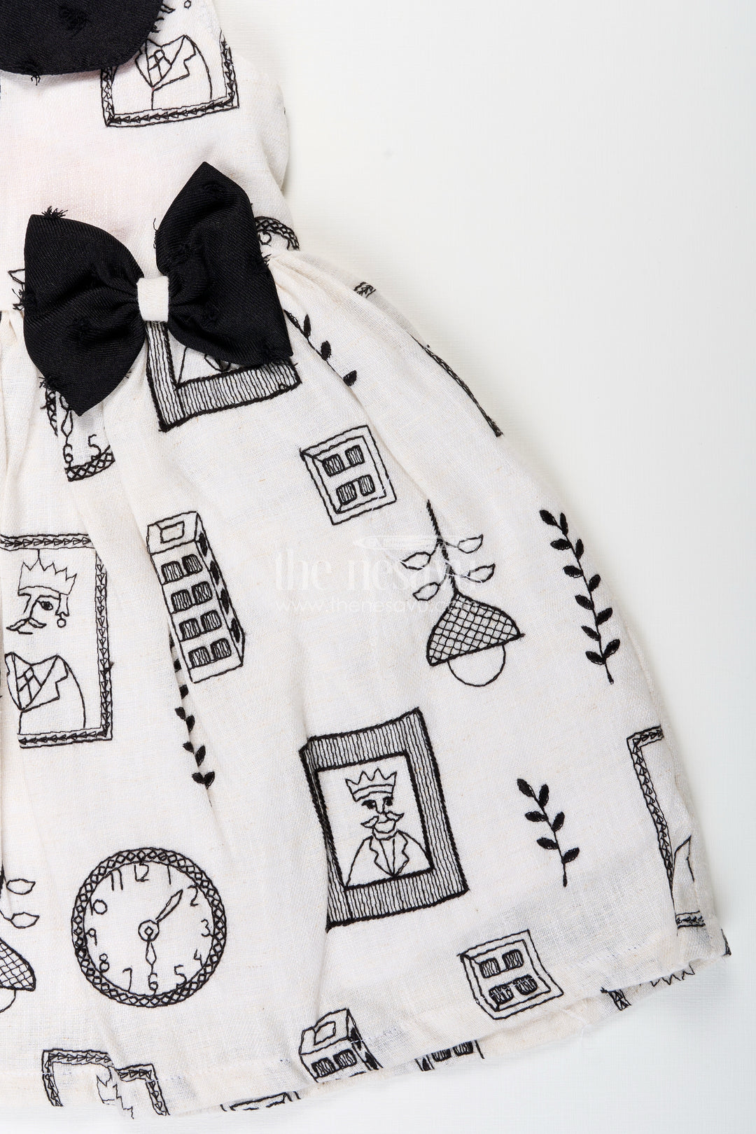 Girls cotton frock with thread embroidery and collar for everyday use