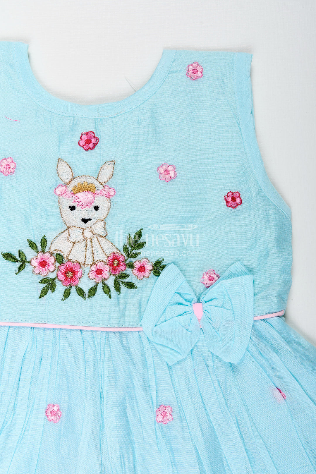 Baby girl sleeveless frock for birthday and photo day dressing