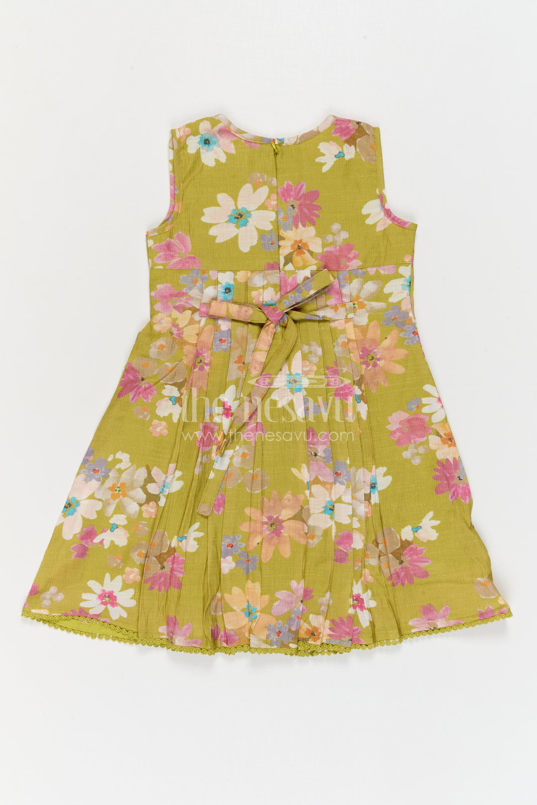 Girls Frock for Festive Gatherings and Traditional Day Outings