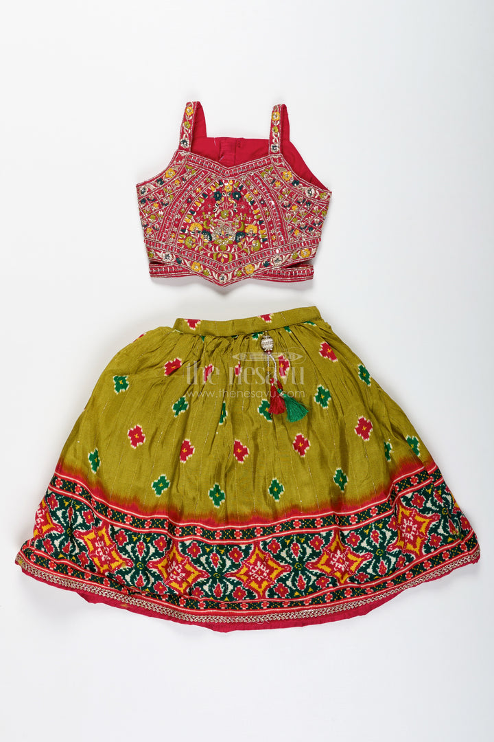 Girls Lehenga Choli With Digital Print For Navratri And Festive Occasions