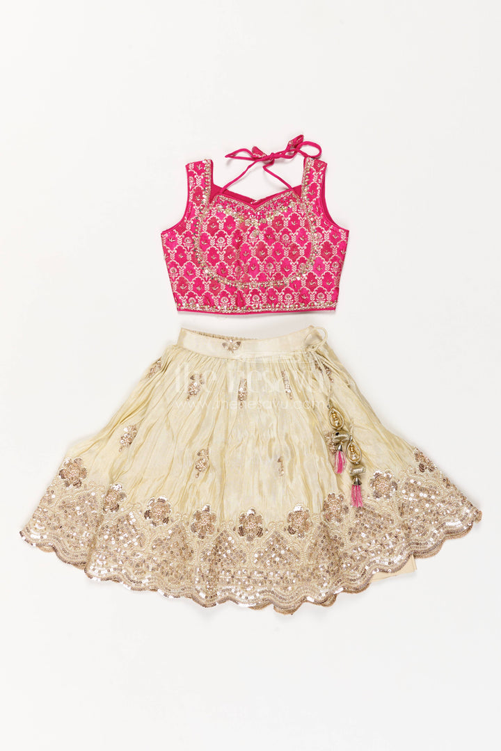 Girls Lehenga Choli in Pink with Thread Embroidery