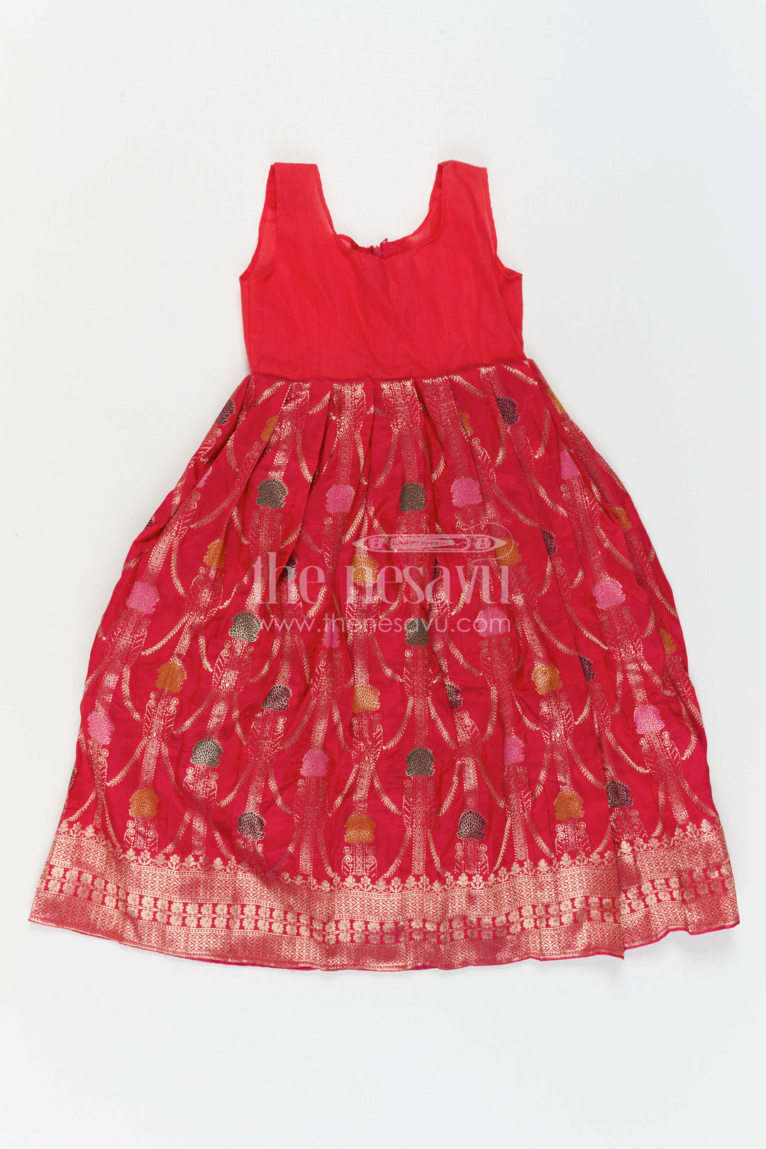 Girls Pattu Pavadai for Temple Visits and Festive Dressing