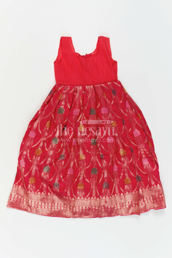 Girls Pattu Pavadai for Temple Visits and Festive Dressing