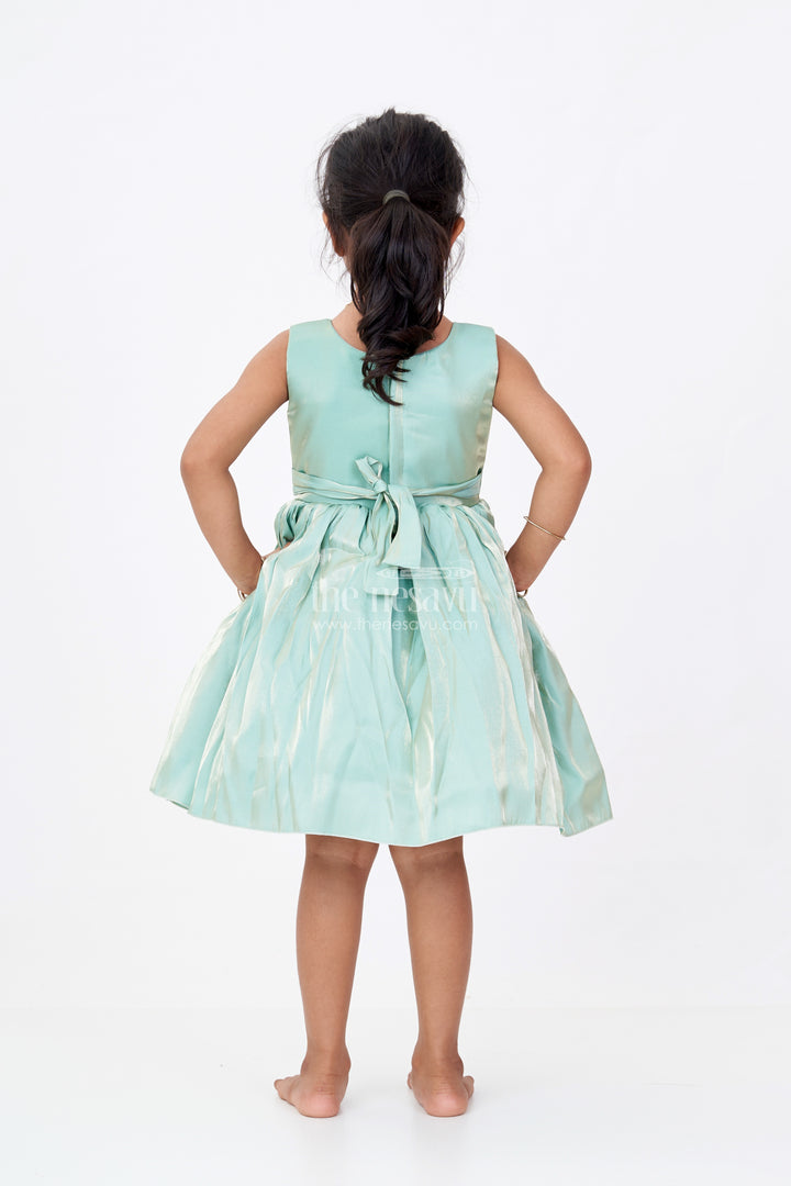 Girls Shiny Party Dress in Glazed Organza with Oversized Floral Appliqué and Elegant Flared Silhouette