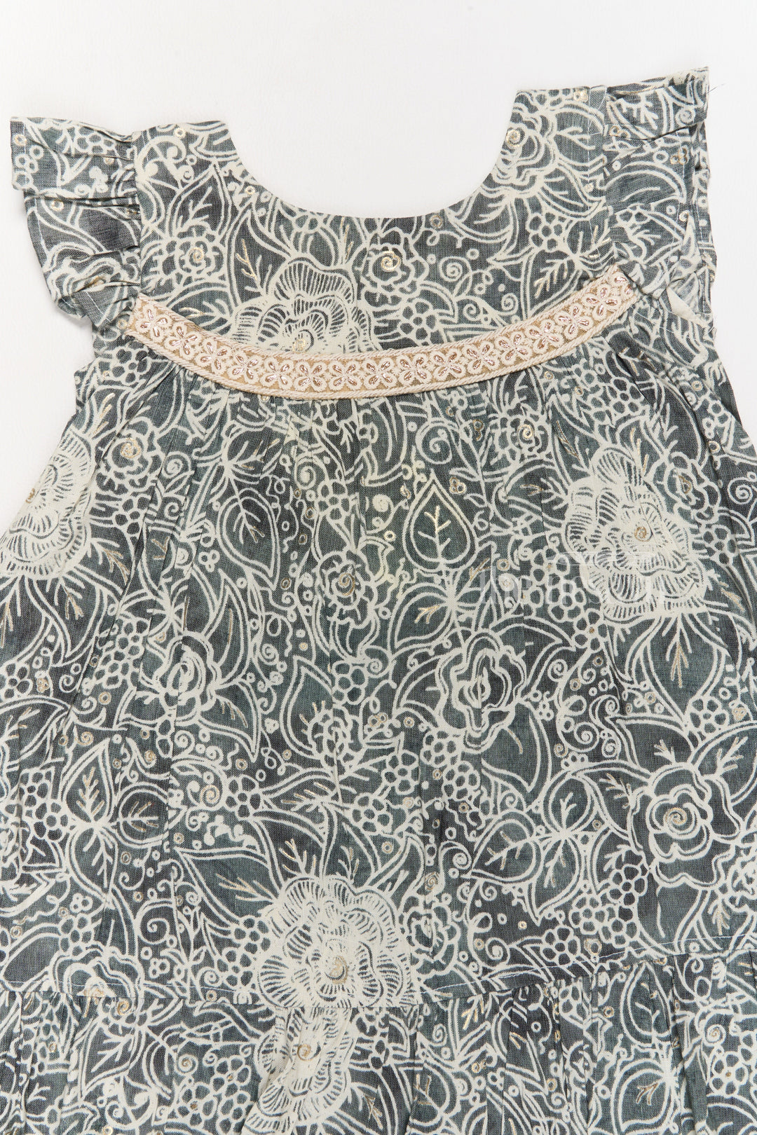 The Nesavu Girls Cotton Frock Adorable Girls Cotton Frill Frock with Lace Yoke and Botanical Floral Print Nesavu Nesavu Girls Cotton Frill Frock Lace Yoke Botanical Floral Print Ruffle Details Special Occasions