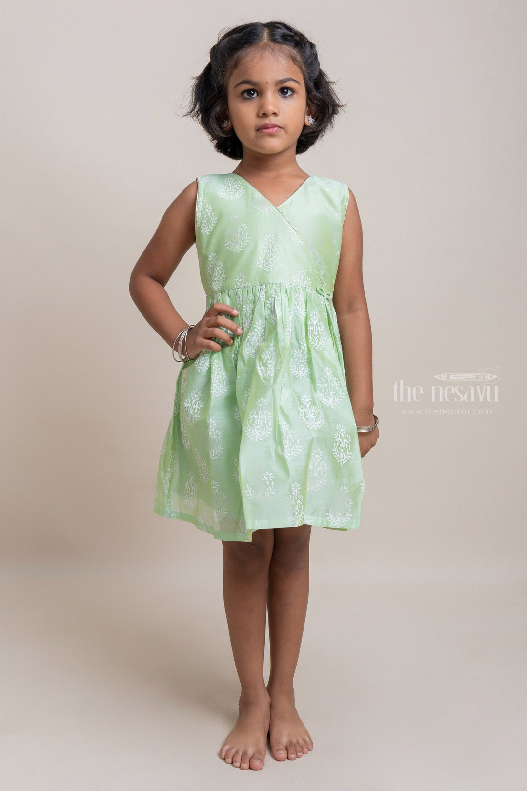 The Nesavu Girls Fancy Frock Adorable Green White Kadi Butta Printed Sleeveless Soft Chanderi Frock For Girls Nesavu 16 (1Y) / Green / Chanderi GFC996B-16 Latest Cotton Frock Collection | Premium Casual Wear For Girls | The Nesavu