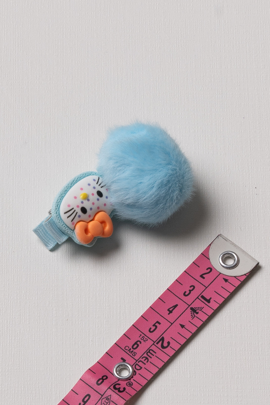 The Nesavu Hair Clip Adorable Kitty Pom-Pom Hair Clip for Kids Nesavu Cute Kitty Pom-Pom Hair Clip for Kids | Gentle & Fun Hair Accessory | The Nesavu