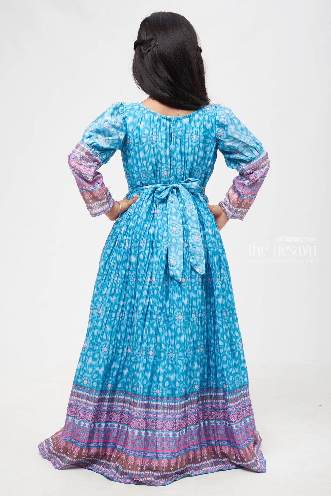 The Nesavu Girls Party Gown Azure Blooms: Stone Embroidered Floral Blue Anarkali for Girls- Premium Designer Dress Collections Nesavu Festive Diwali Anarkali Outfit | Kid’s Stylish Anarkali Dress | The Nesavu