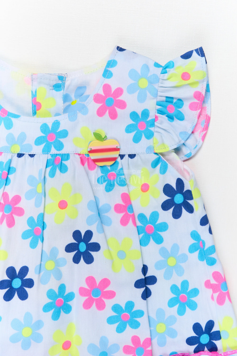 The Nesavu Baby Cotton Frocks Baby Cotton Frock Set for Toddler Girls Summer Outings Nesavu Nesavu baby cotton frock set for toddler girls with multicolor digital print and bloomers