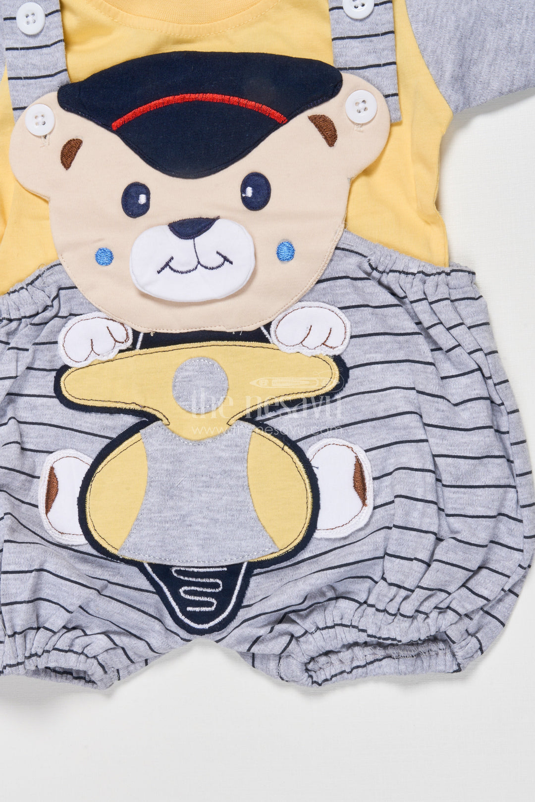 The Nesavu Baby Dungarees Baby Dungaree Set in Cotton for All-day Comfort and Play Nesavu Nesavu baby dungaree cotton set playful design casual outings daily play