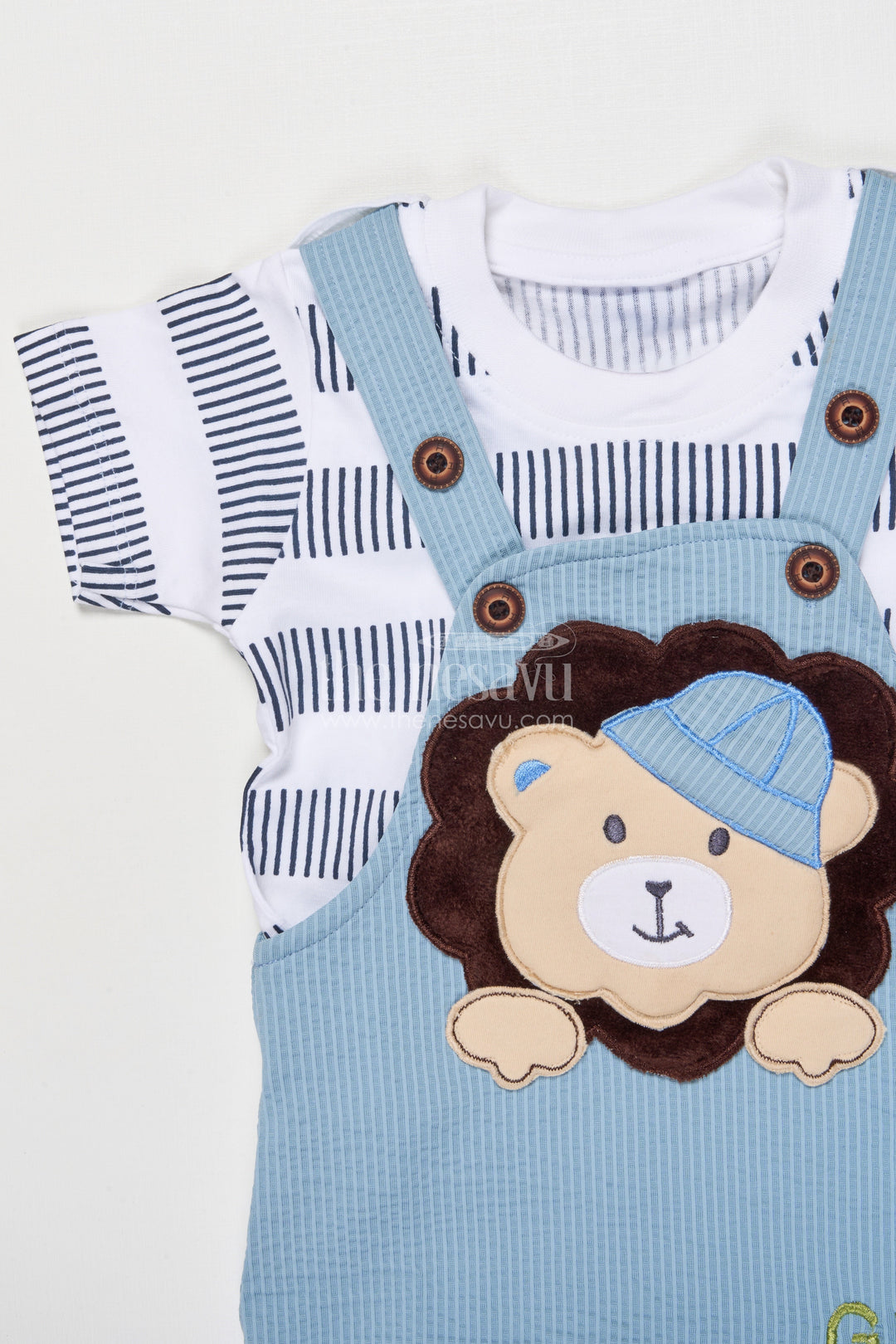 The Nesavu Baby Dungarees Baby Dungaree Set with Embroidered Bear Motif for Daily Cuteness Nesavu Nesavu embroidered baby dungaree cotton set bear motif  perfect everyday outings play
