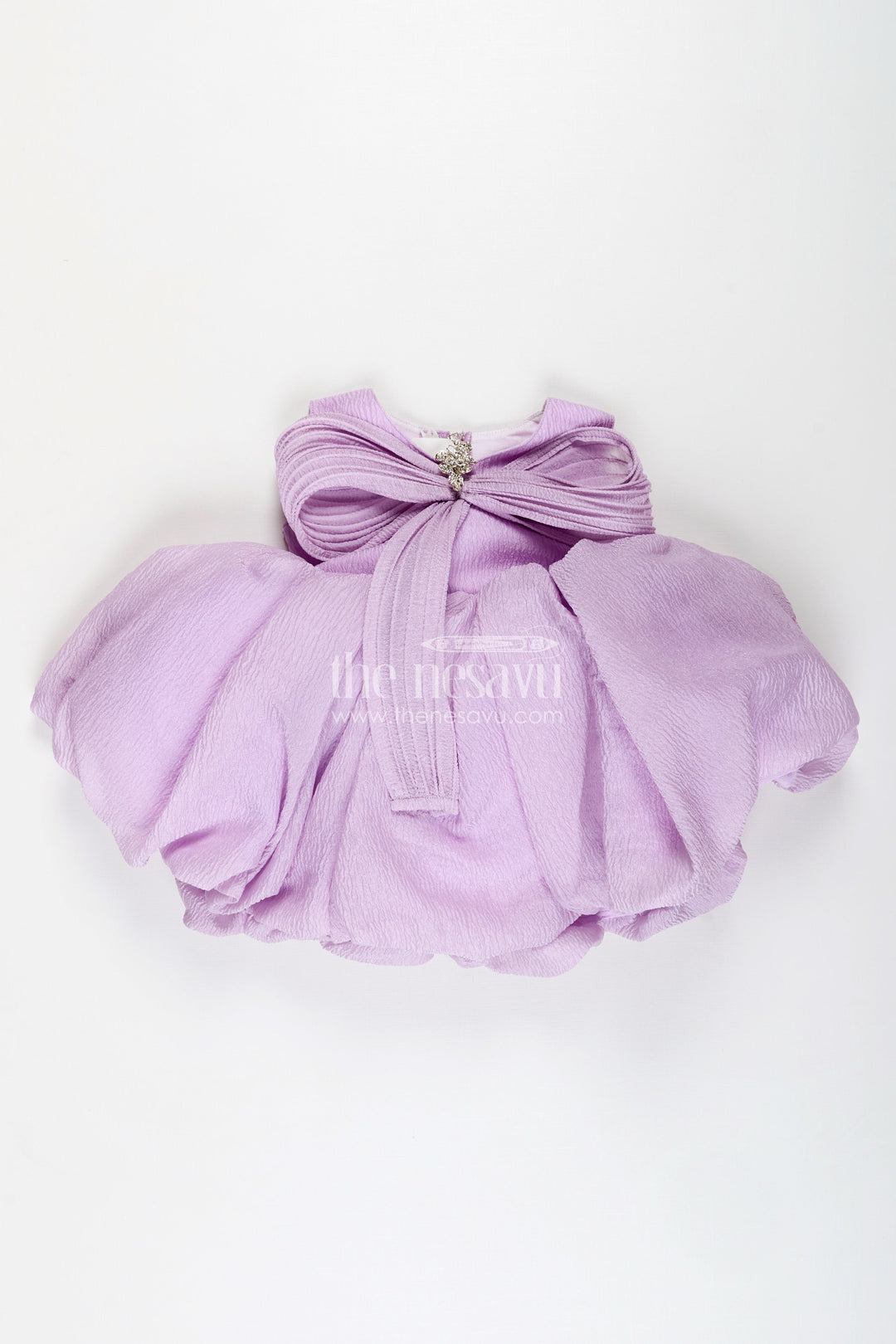 The Nesavu Girls Fancy Party Frock Baby Girl Birthday Dress With Bow Comfortable And Stylish Nesavu 16 (1Y) / Purple PF226A-16 Nesavu Lilac Kids Party Frock Crushed Organza Puff Sleeves Sculpted Bow Detail