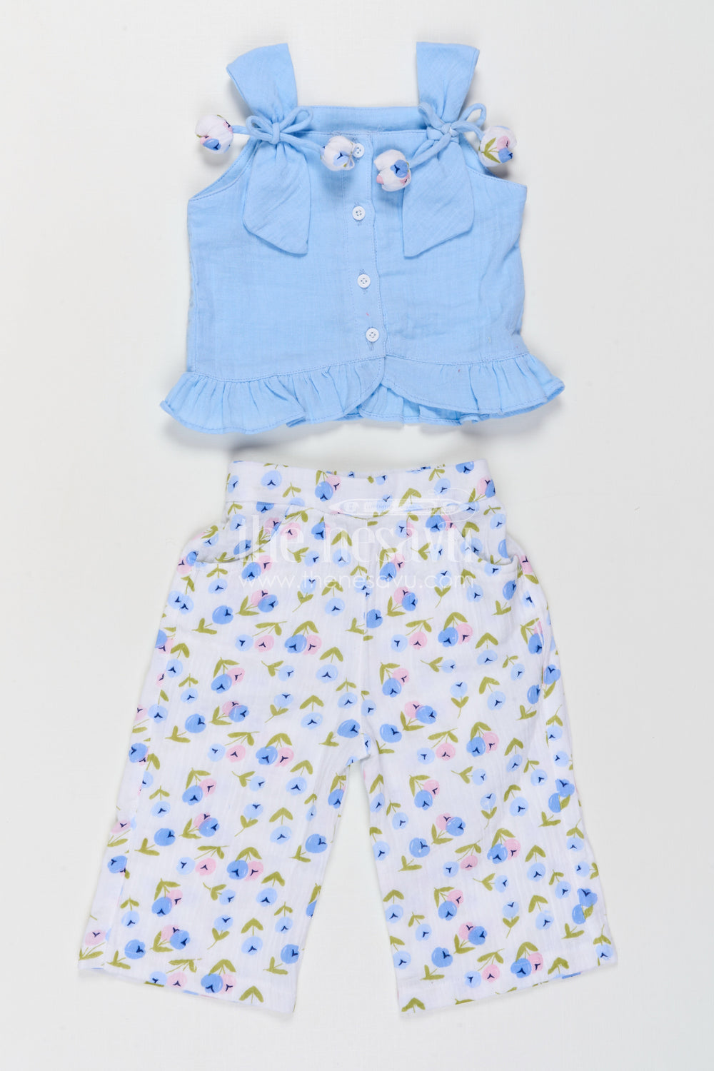 The Nesavu Girls Casual Set Baby Girl Casual Set for Summer Outings and Playtime Comfort Nesavu Nesavu Baby Girl Muslin Cotton Casual Set For Summer Outings With Digital Print And Tie Up Shoulder Design