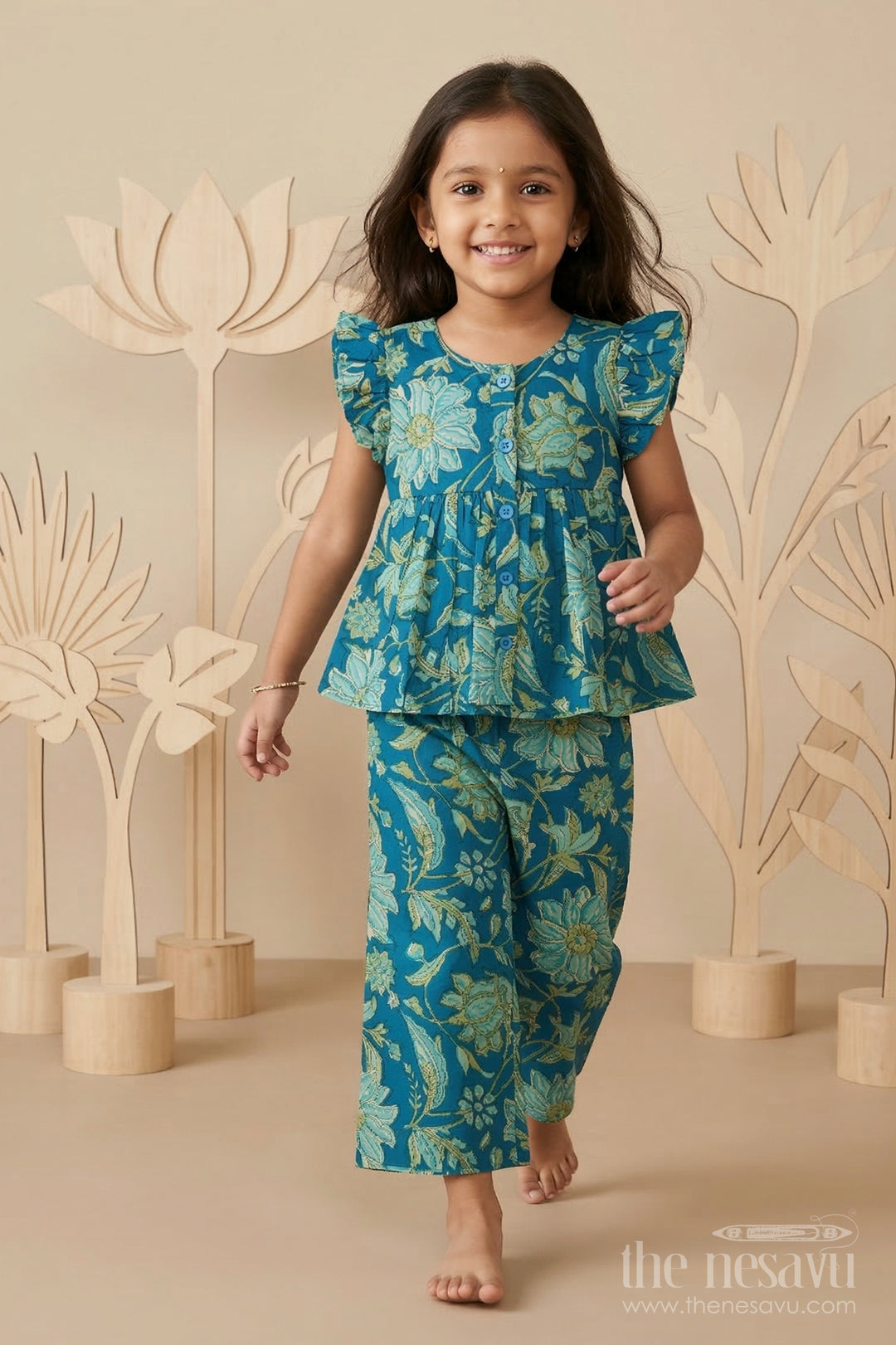 The Nesavu Girls Co-Ord Sets Baby Girl Co Ord Set for Summer Outings and Playings Nesavu 16 (1Y) / Multicolor / Cotton GCS025A-16 Nesavu baby girl cotton co ord set for toddler summer outings and playtime with tropical digital print