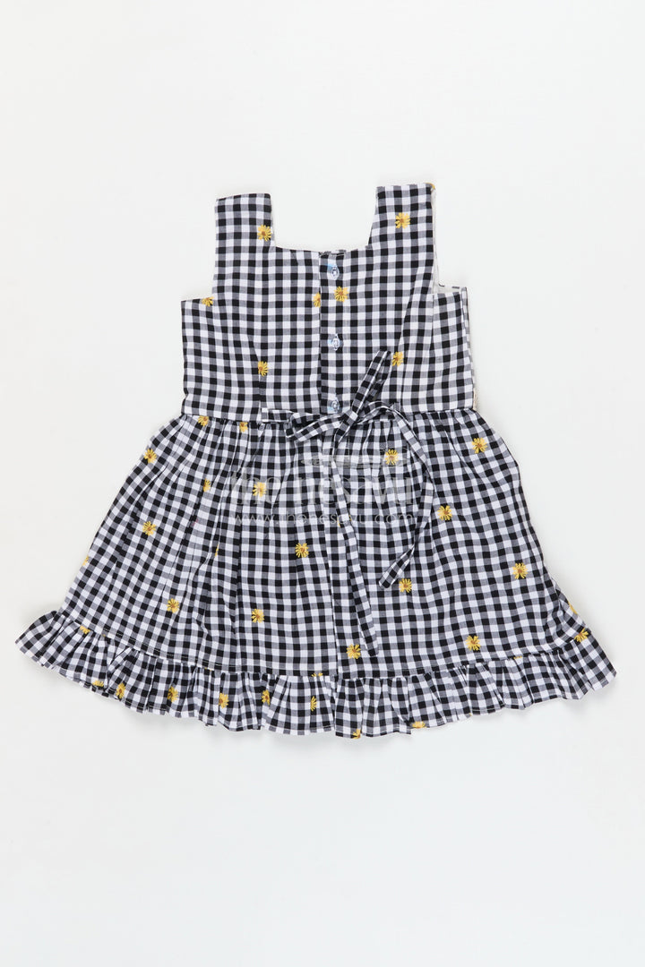 The Nesavu Girls Cotton Frock Baby Girl Cotton Frock for Casual Outings and Daycare Wear Nesavu Nesavu baby girl cotton frock with daisy embroidery and checks for casual wear