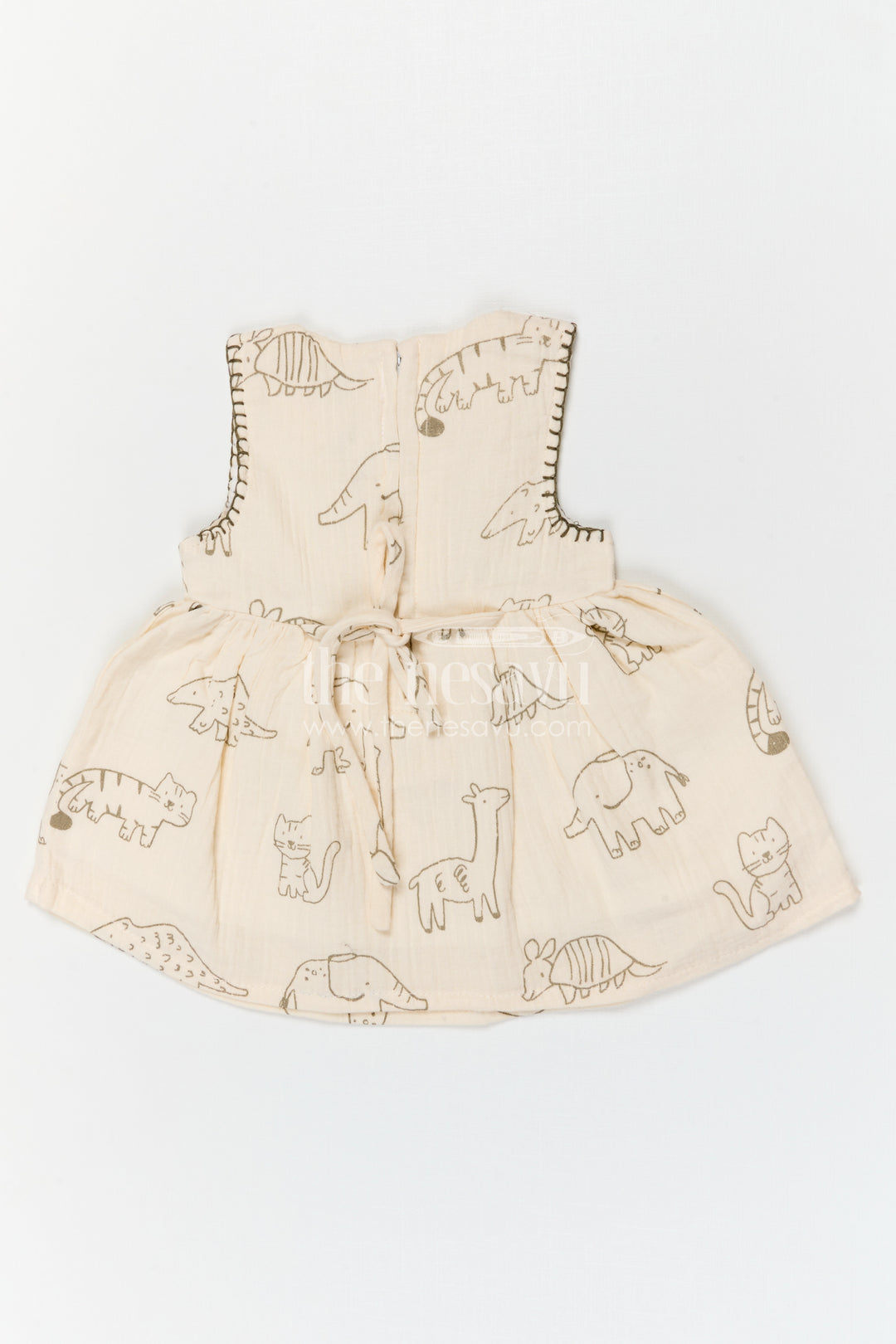 The Nesavu Baby Cotton Frocks Baby Girl Cotton Frock for Casual Outings and Family Gatherings Nesavu Nesavu baby girl muslin cotton frock for casual outings and family gatherings with digital prints