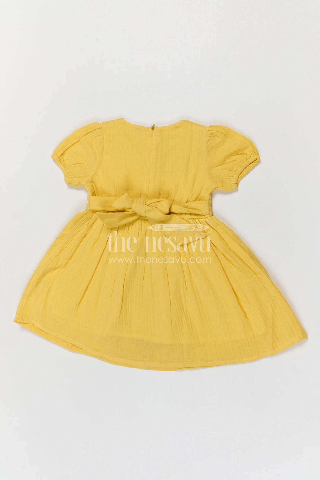 The Nesavu Girls Cotton Frock Baby Girl Cotton Frock for Summer Outings and Daily Wear Nesavu Nesavu Baby Girl Muslin Cotton Frock With Thread Embroidery For Summer Outings And Daily Wear