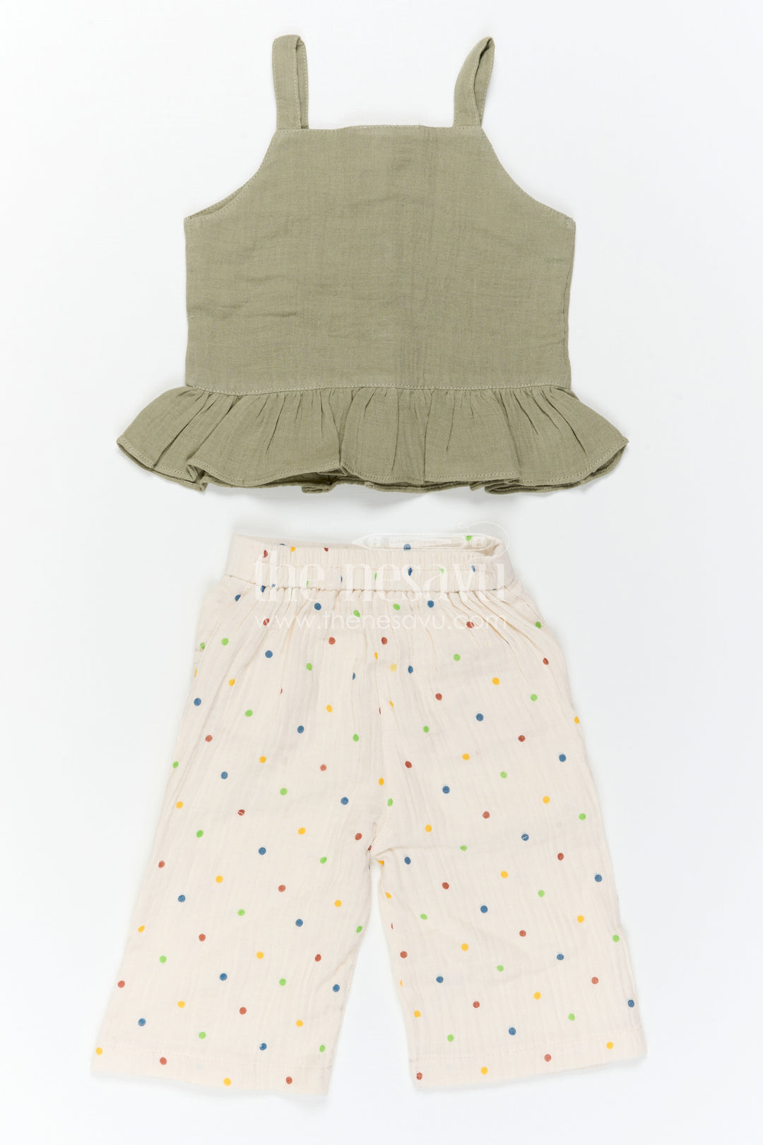 The Nesavu Baby Casual Sets Baby Girl Cotton Outfit Set for Daily Wear and Playtime Nesavu Nesavu Baby Girl Muslin Cotton Casual Outfit Set With Sleeveless Top And Printed Pants For Daily Comfort