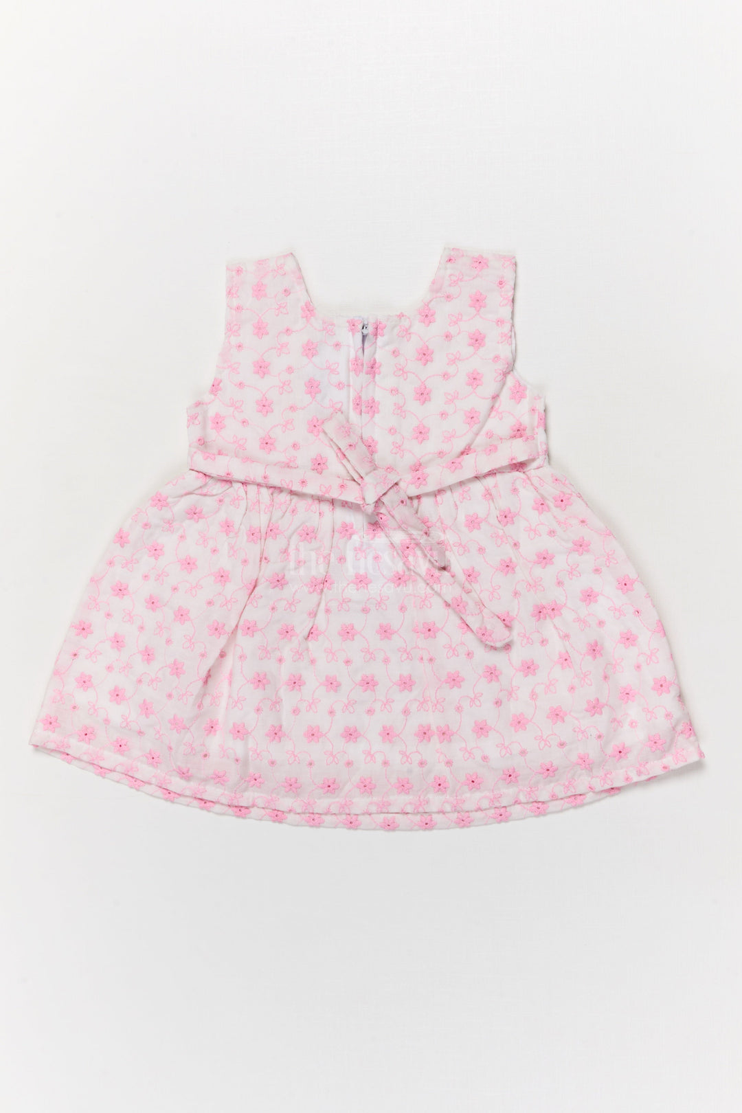 The Nesavu Baby Cotton Frocks Baby Girl Embroidered Cotton Frock with Bow for Family Outings Nesavu Nesavu baby girl cotton frock with thread embroidery and bow for everyday and family wear
