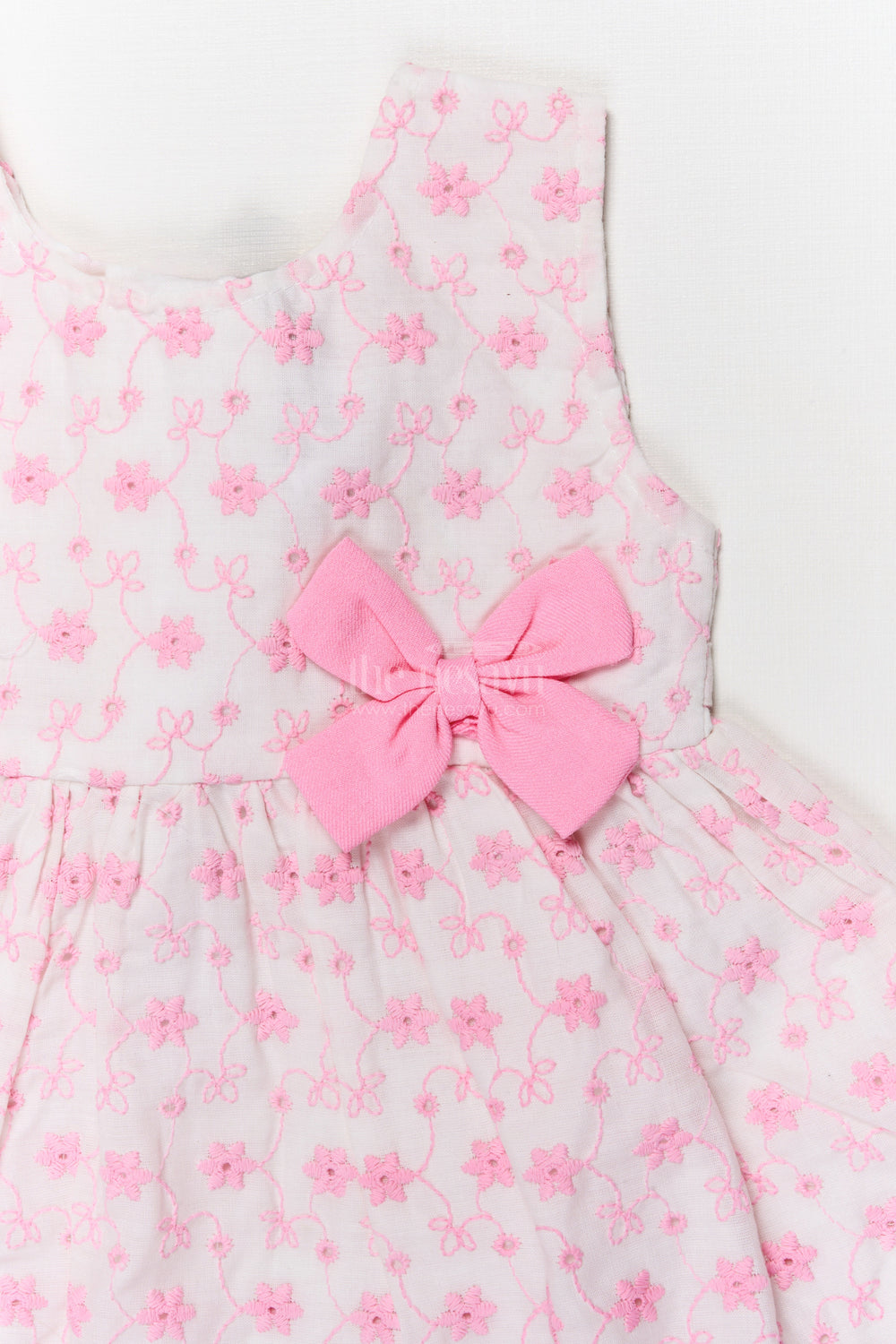 The Nesavu Baby Cotton Frocks Baby Girl Embroidered Cotton Frock with Bow for Family Outings Nesavu Nesavu baby girl cotton frock with thread embroidery and bow for everyday and family wear